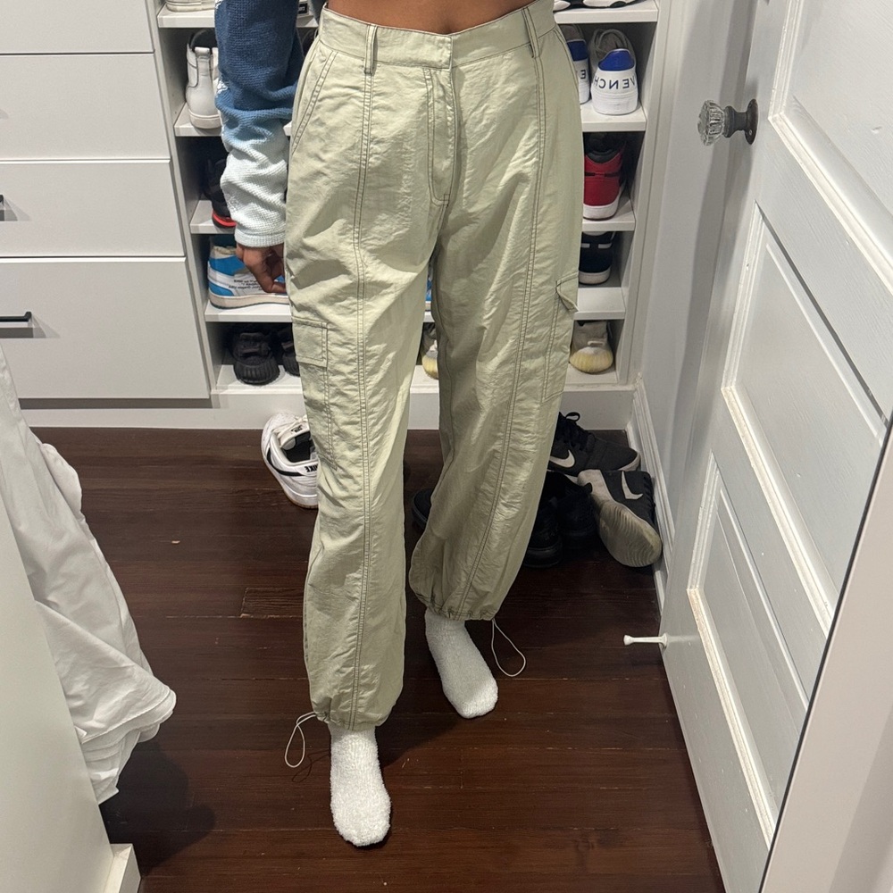 Cargo pants. 
worn once
size s